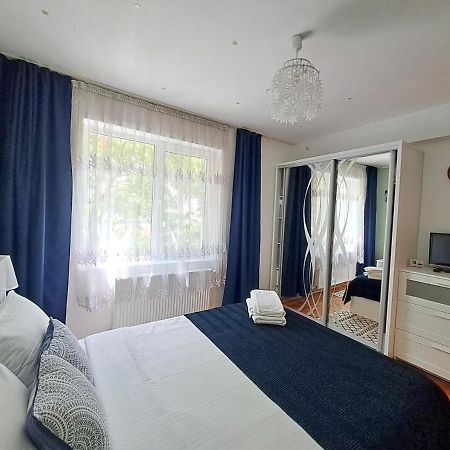 Blue Sky Apartment Ploiesti Bagian luar foto