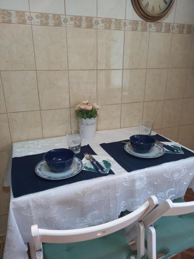 Blue Sky Apartment Ploiesti Bagian luar foto